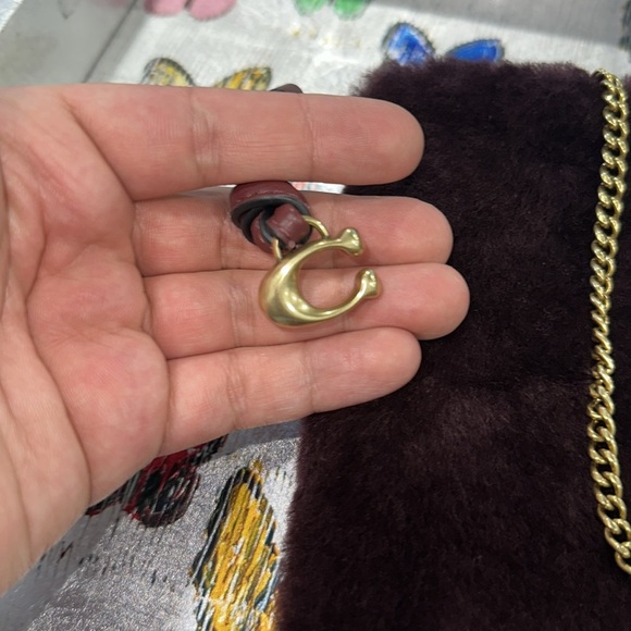 Coach Shearling Mini Drawstring Sangria BNWT $250 - Picture 2 of 5